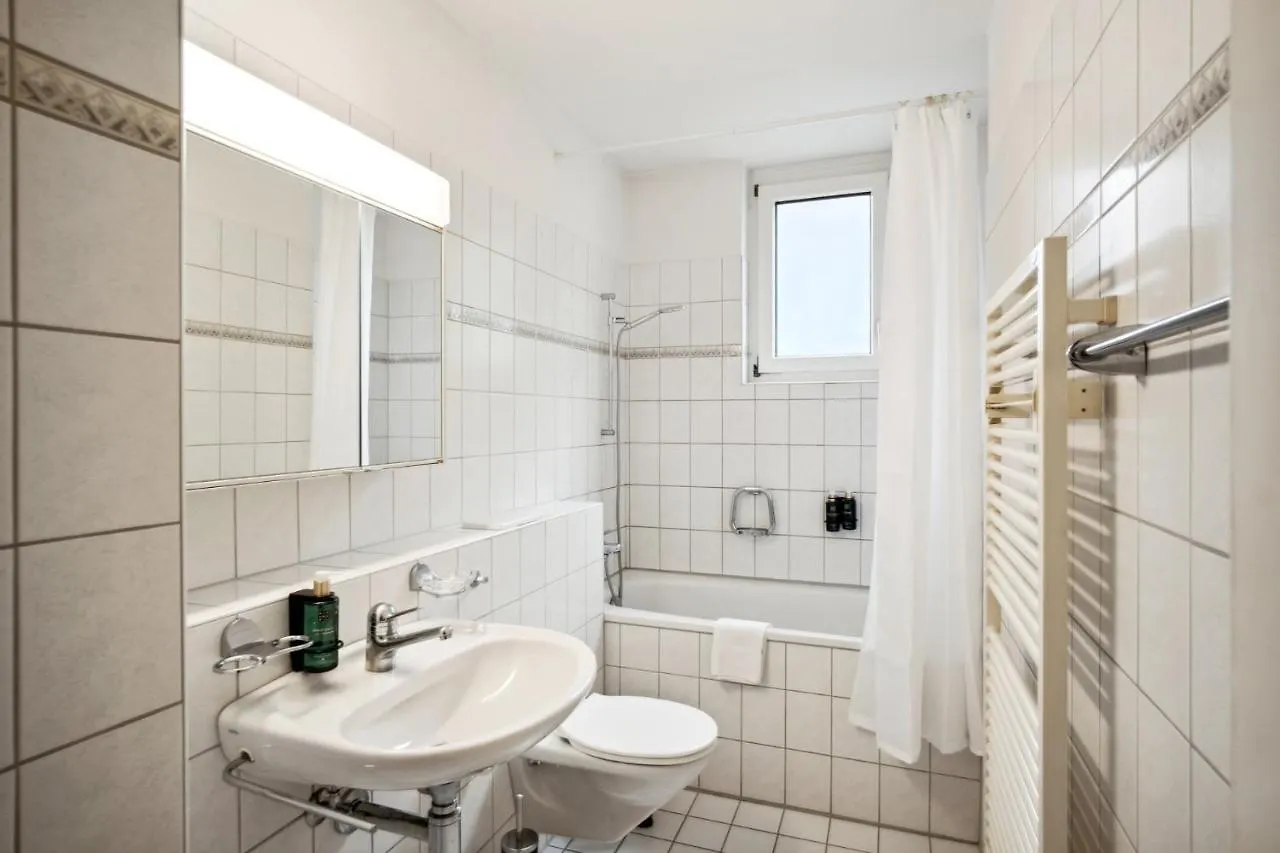 Spacious Apartment In The Heart Of Zurich Zltwg68