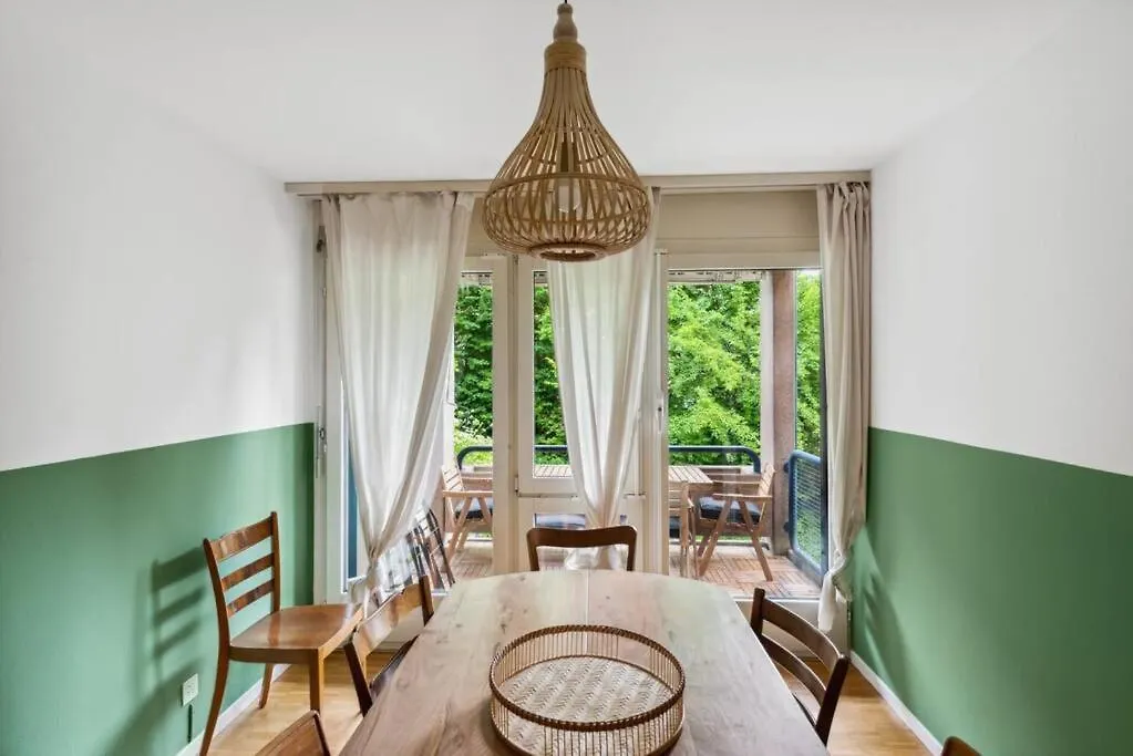Spacious Apartment In The Heart Of Zurich Zltwg68