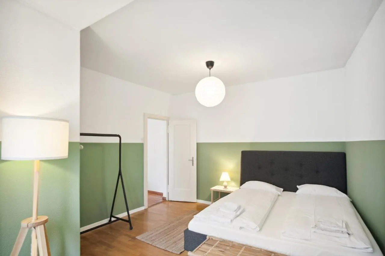 Spacious Apartment In The Heart Of Zurich Zltwg68 سويسرا